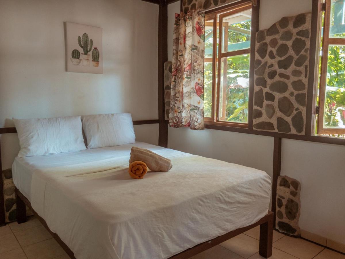 Uvita River Guesthouse Dış mekan fotoğraf