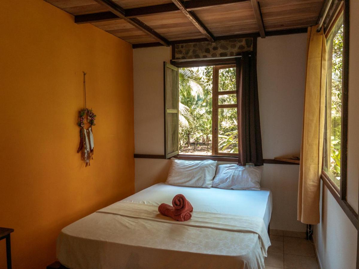 Uvita River Guesthouse Dış mekan fotoğraf