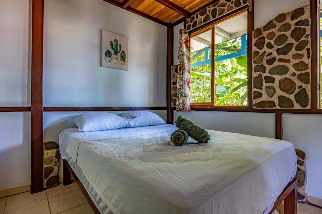 Uvita River Guesthouse Dış mekan fotoğraf