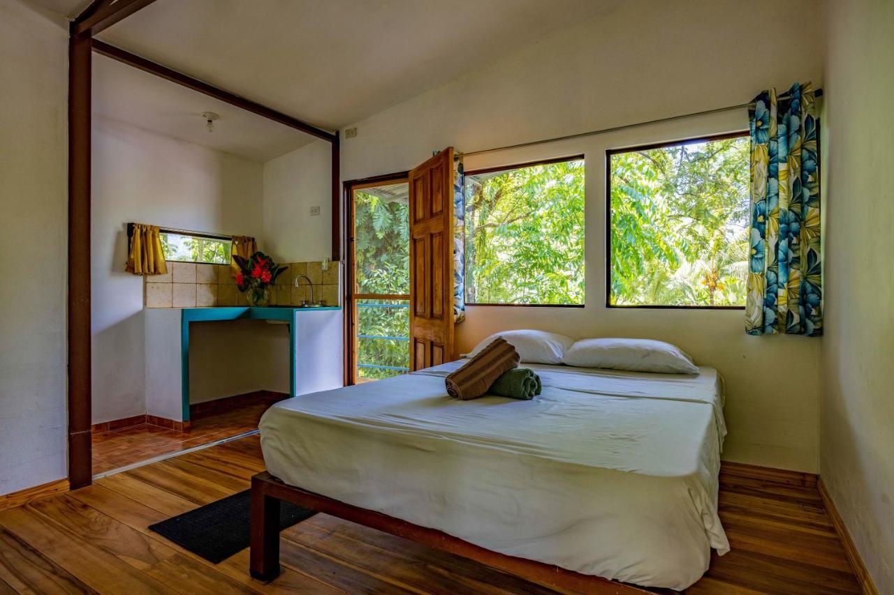Uvita River Guesthouse Dış mekan fotoğraf
